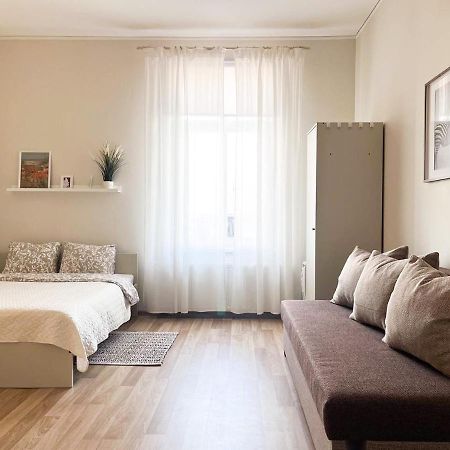 Cosy Apartment In Riga With Free Parking Extérieur photo