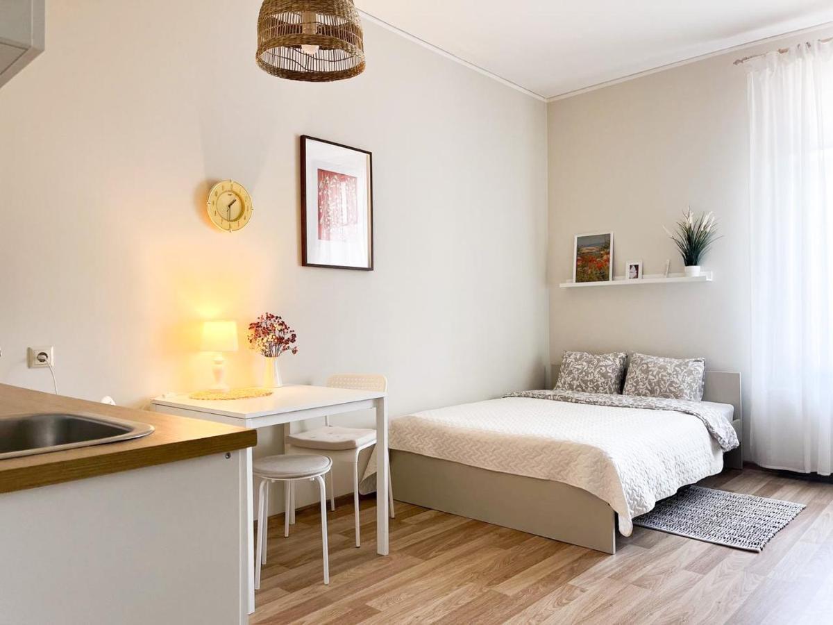 Cosy Apartment In Riga With Free Parking Extérieur photo