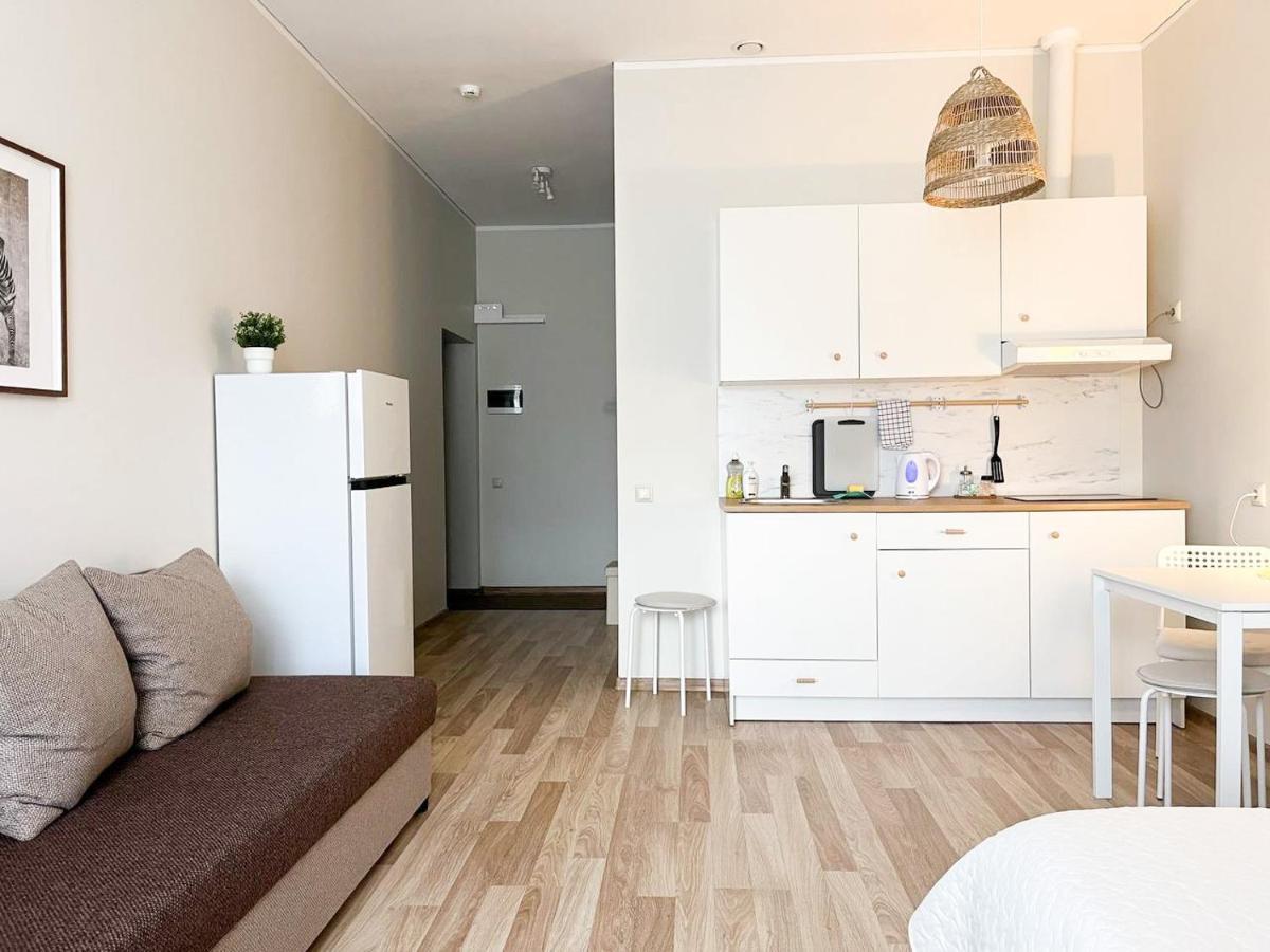 Cosy Apartment In Riga With Free Parking Extérieur photo