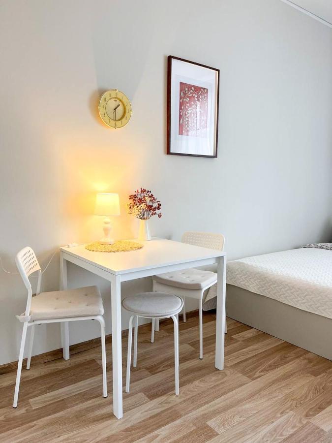 Cosy Apartment In Riga With Free Parking Extérieur photo